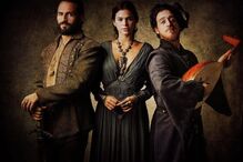 Amor entre José Fidalgo e Bruna Marquezine começou na novela 'Deus Salve o Rei'