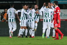 Vitória de Setúbal e Benfica defrontaram-se no Bonfim