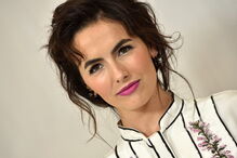 A atriz norte-americana, de ascendência brasileira, Camilla Belle Routh está em 10.º lugar da lista das mulheres mais bonitas de 2017