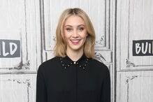 A atriz canadiana de 30 anos Sarah Gadon ocupa o 4.º lugar da lista das mulheres mais bonitas deste ano