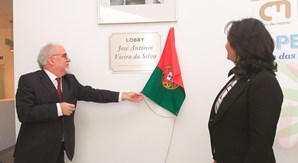 O ministro Vieira da Silva foi homenageado em 2016 na Casa dos Marcos, na Moita, com um lobby com o seu nome 