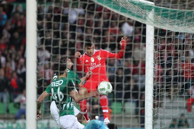 Já este ano, em maio, o Benfica foi a Vila do Conde  e mais uma vez foi Jiménez a desatar um jogo que estava complicado. O único golo da partida, que não está a ser investigada, também surgiu à entrada do último quarto de hora do jogo. O Benfica acabaria por ser campeão