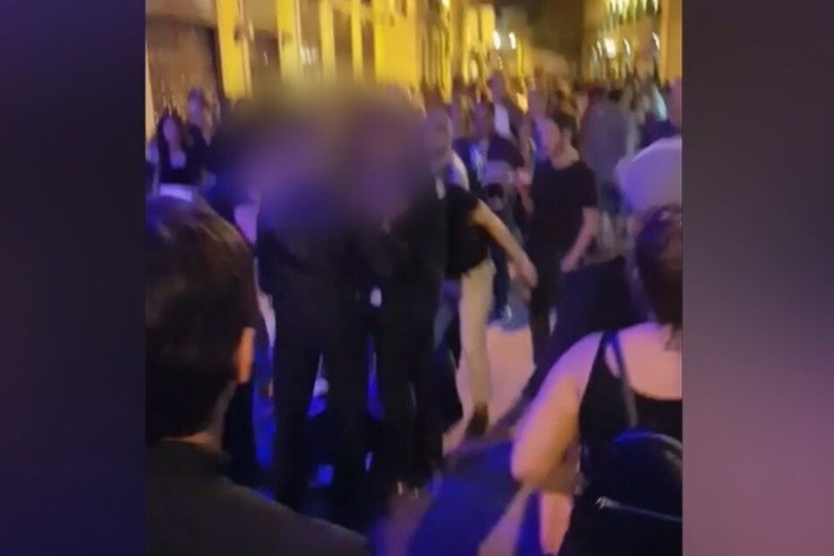 Seguranças agridem jovem junto a bar em Lisboa