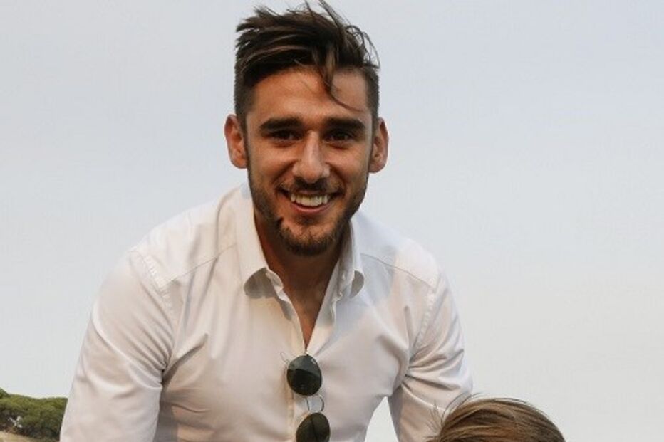 salvio, jogador, futebol, desporto, biquínis, fatos de banhol coleção, moda, linha, empresária, toto, Magali Aravena