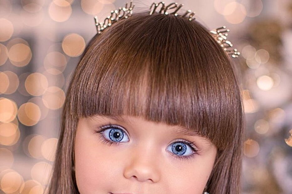 Anastasia Knyazeva tem seis anos