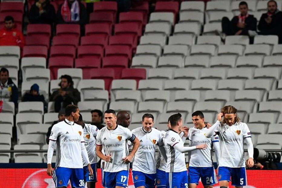 Benfica e Basileia defrontaram-se no Estádio da Luz