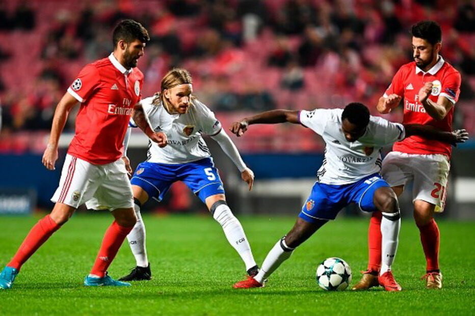 Benfica e Basileia defrontaram-se no Estádio da Luz