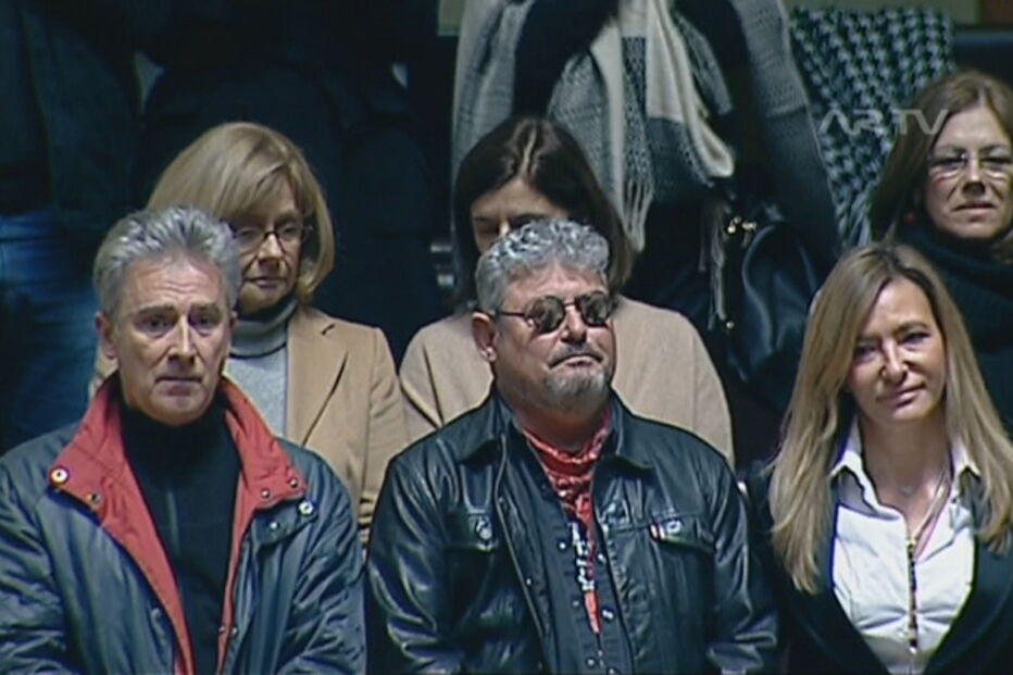 Xutos e Pontapés com a viúva de Zé Pedro no Parlamento