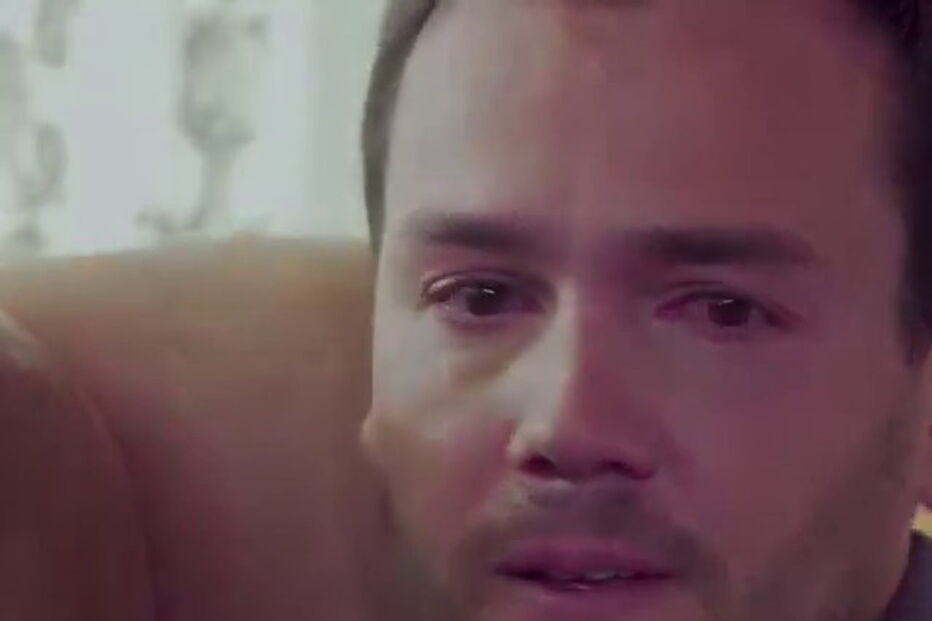 Pedro Teixeira emocionado em entrevista