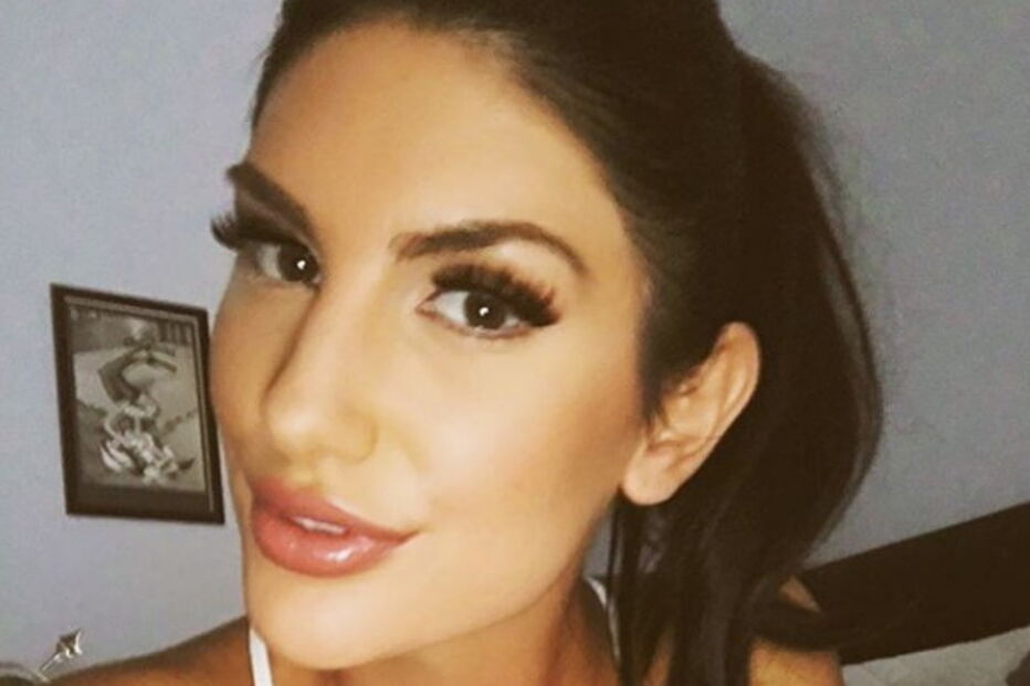 August Ames 
