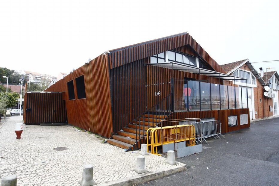 Tiroteio em discoteca de Lisboa mata segurança