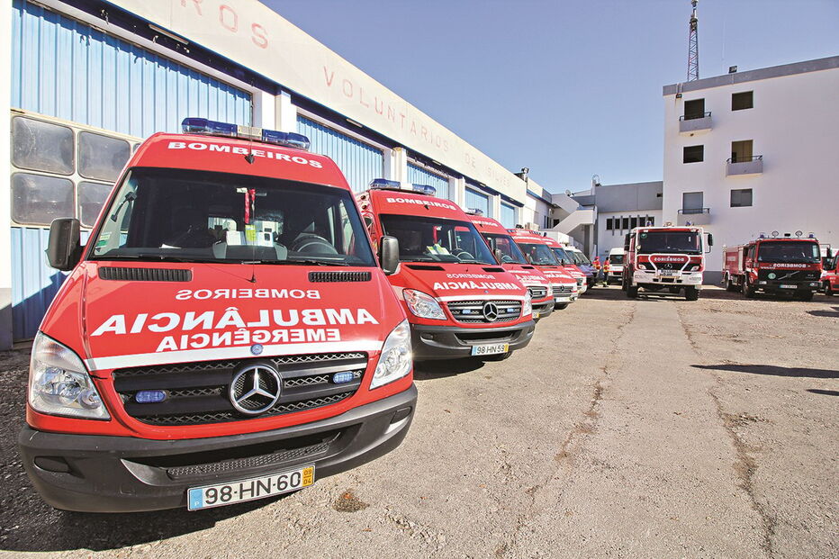 herança, Bombeiros Voluntários de Silves, André Gonçalves, Santa Casa da Misericórdia de Silves, Ivone Borges Coelho, S. Bartolomeu de Messines, António Nunes