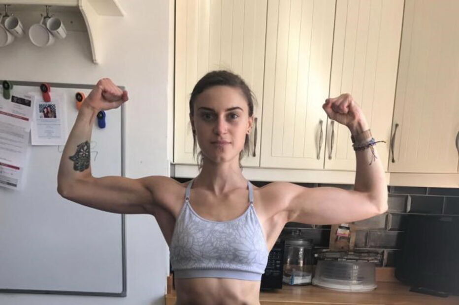 Emelle, anorexia, ginásio