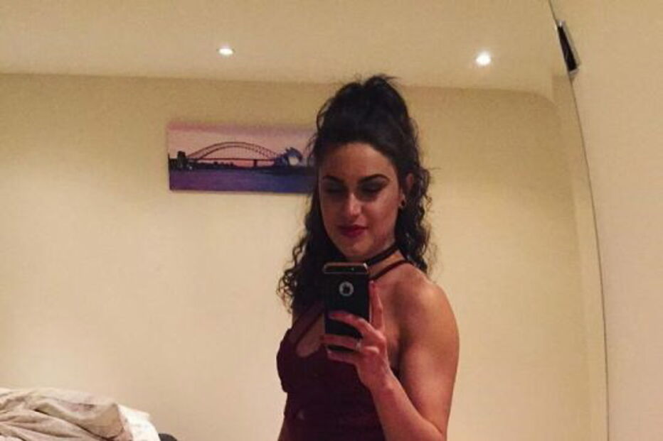 Emelle, anorexia, ginásio