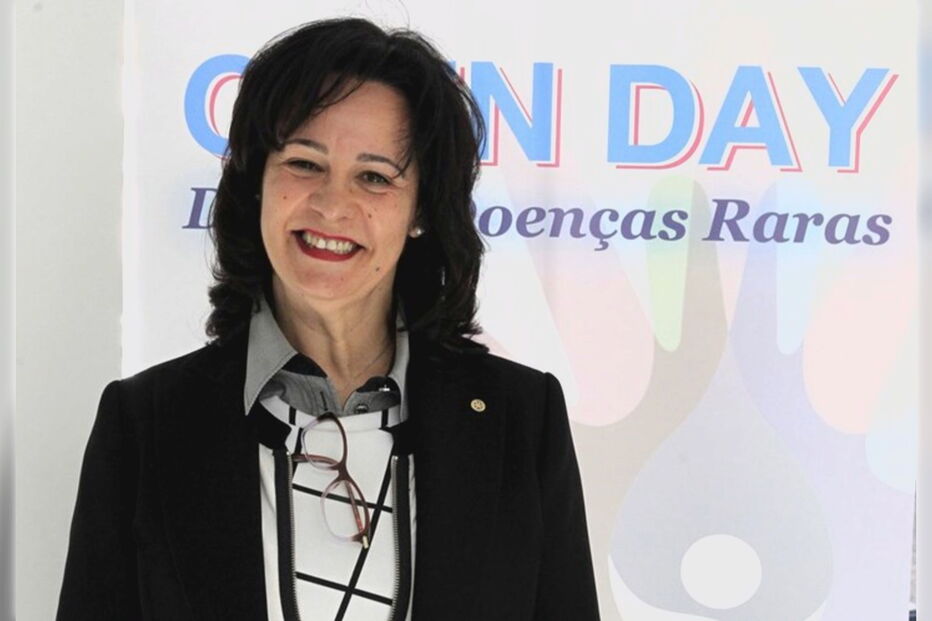 2017-12-13_11_50.51 4 - Demissão Paula Brito e Costa.jpg