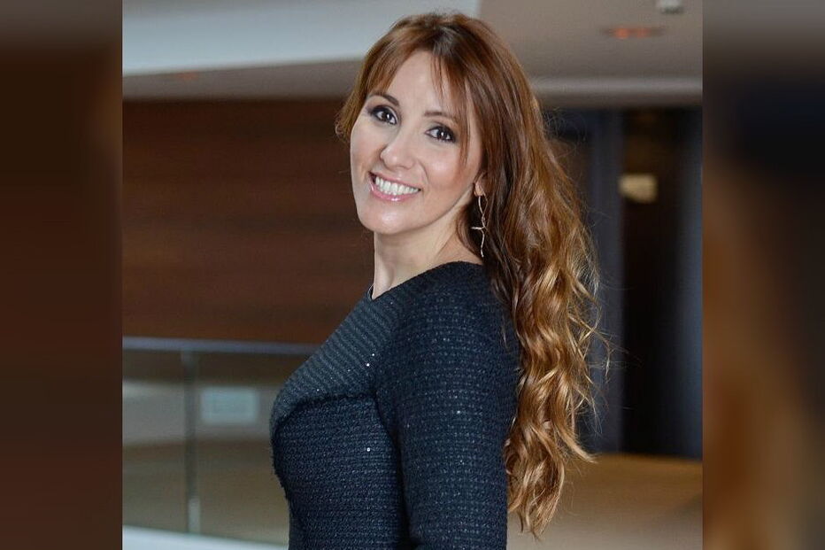  A estilista Micaela Oliveira