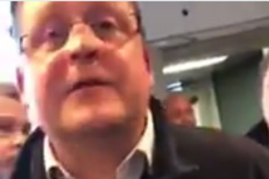 tripulação, avião, mulher, amamentar 