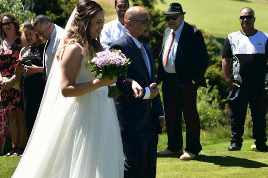 Morre com infeção horas após casar 