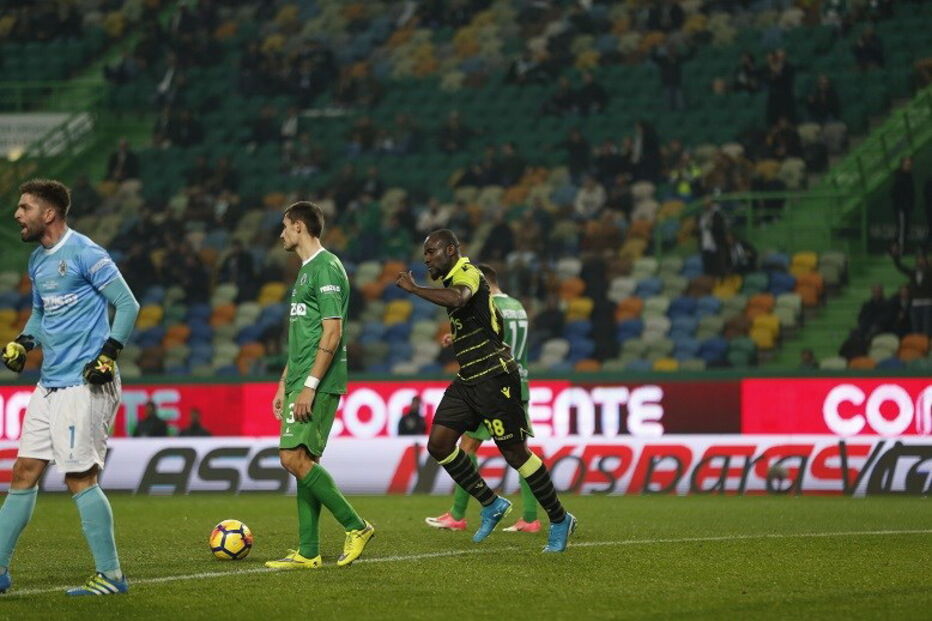  Sporting e Vilaverdense no jogo da Taça de Portugal