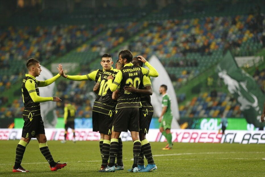 Sporting e Vilaverdense no jogo da Taça de Portugal