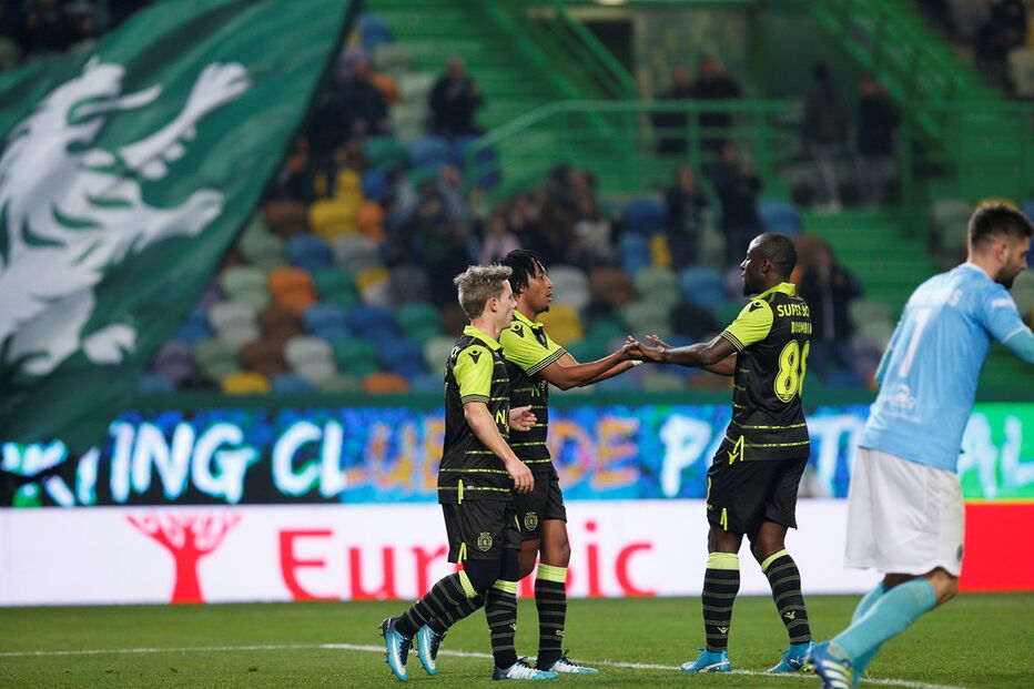 Sporting e Vilaverdense no jogo da Taça de Portugal