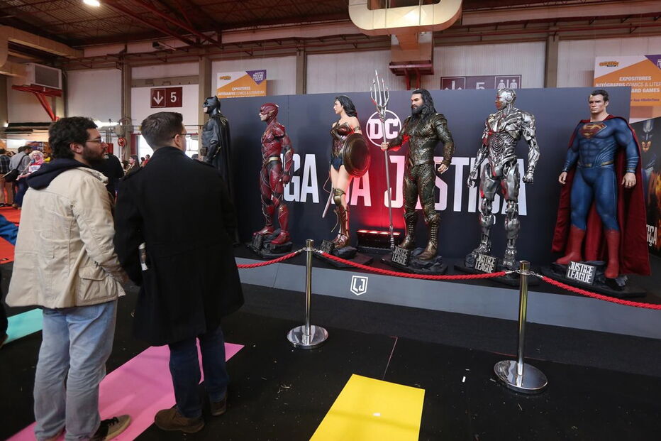 Multidão invadiu os pavilhões da Exponor, este domingo, para a Comic Con Portugal 2017