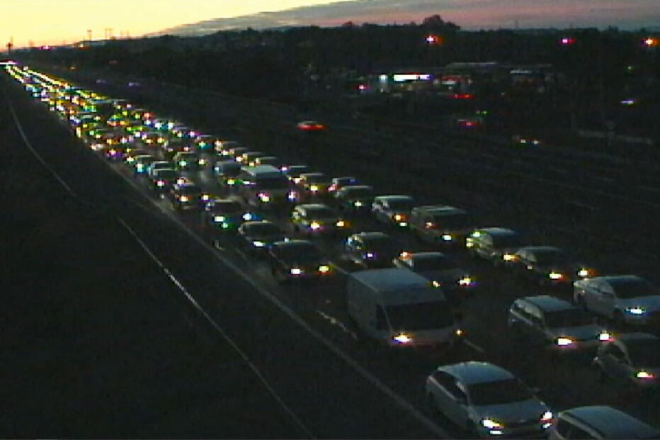 Trânsito condicionado na Ponte 25 de Abril devido a acidente