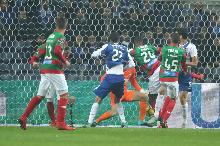 FC Porto e Marítimo jogaram esta segunda-feira no Estádio do Dragão