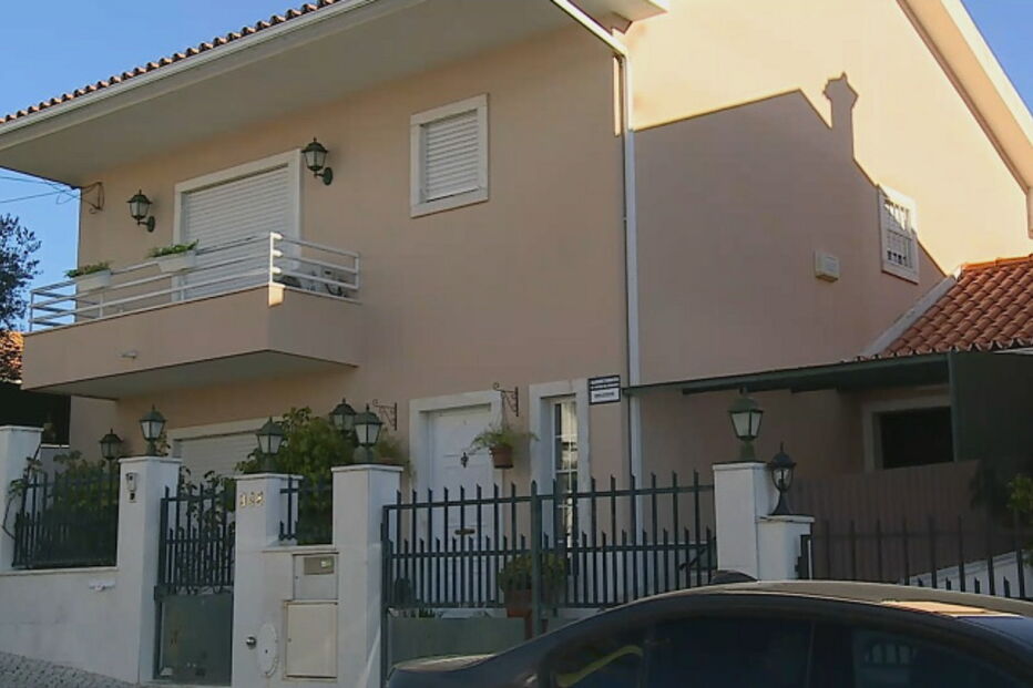 Casa de Paula Brito e Costa, em Famões