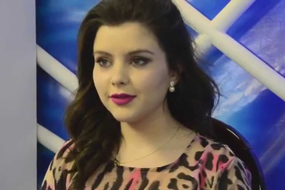 Raquel Urbaneja, de 23 anos, gravou um testemunho para a IURD onde revelou que foi Deus que a salvou e que a impediu de pôr termo à vida 