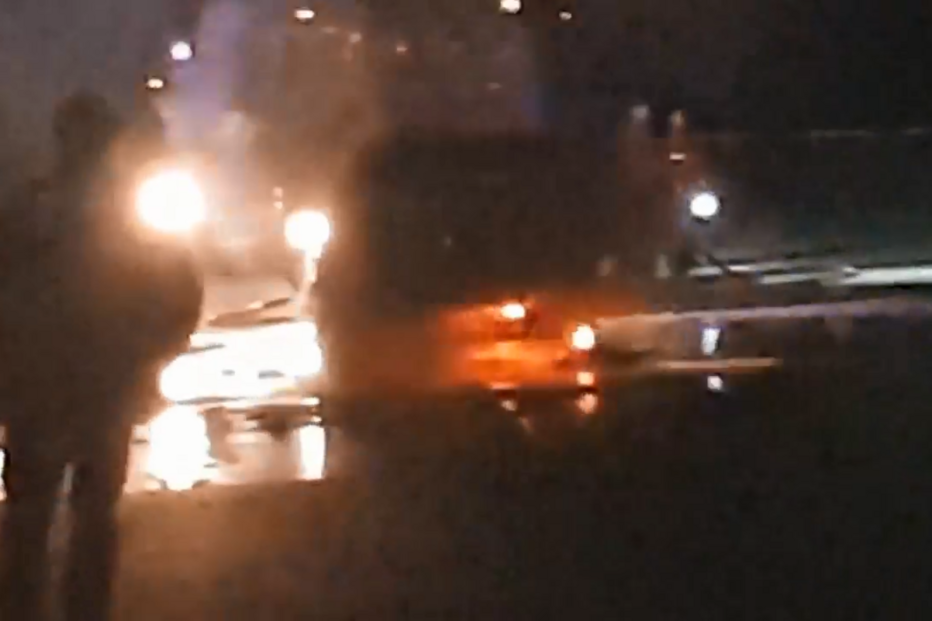 Carro incendeia-se na A13 em Tomar