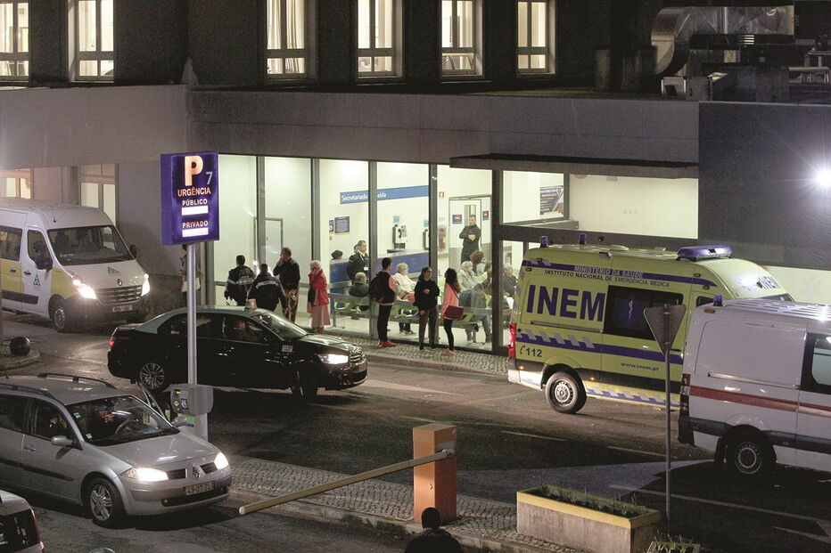 Administradores hospitalares admitem estar apreensivos com a falta de recursos humanos nesta época 