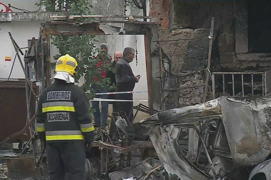 Explosão de material pirotécnico