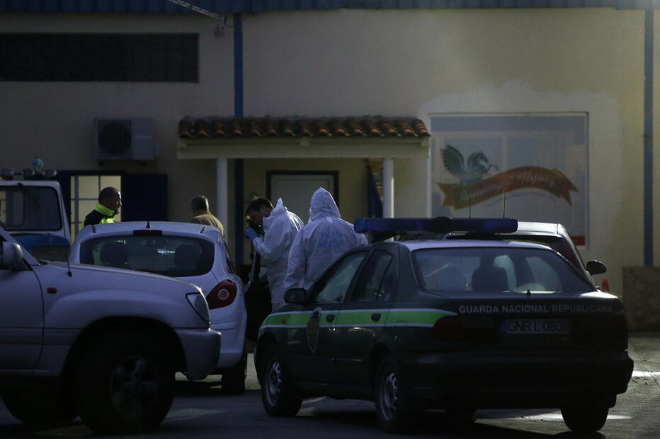 Mata mulher com quatro tiros em Salvaterra de Magos