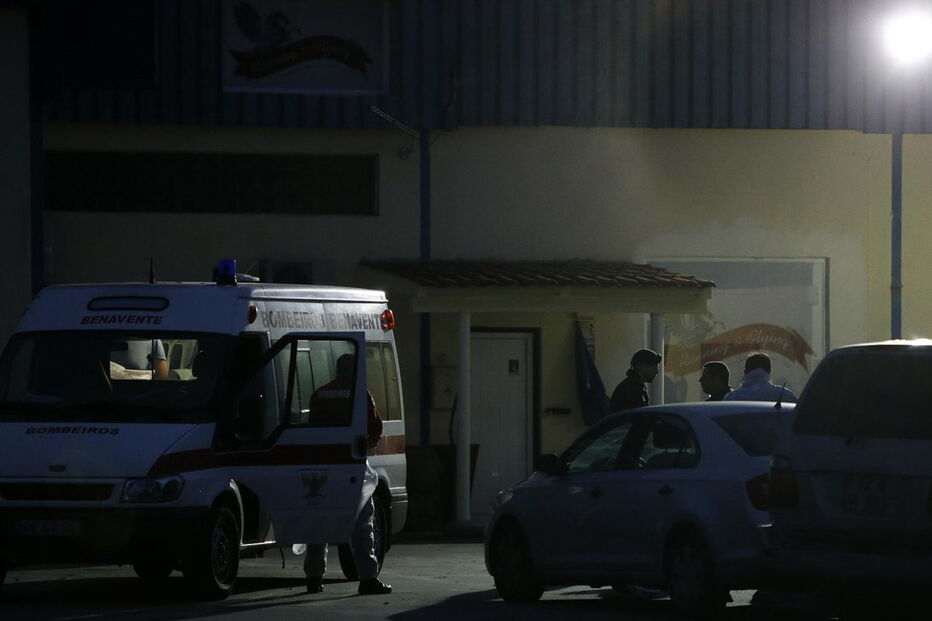 Mata mulher com quatro tiros em Salvaterra de Magos