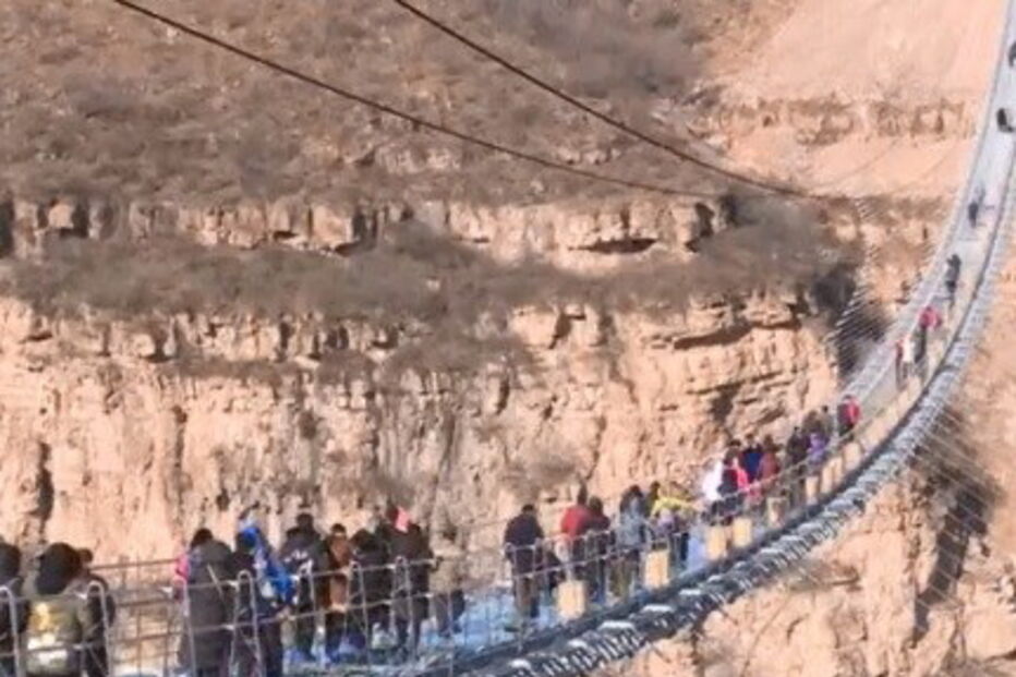 A ponte mais comprida do mundo, na China