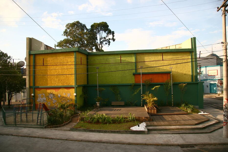 Cidade fictícia de Tirânia