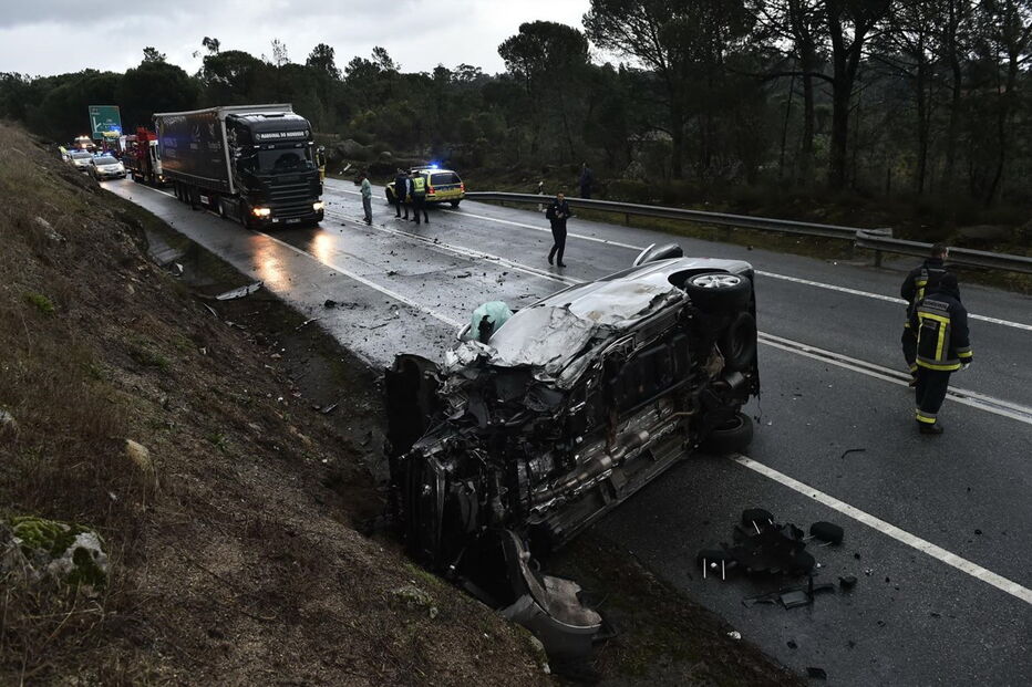 Violenta colisão em Tondela
