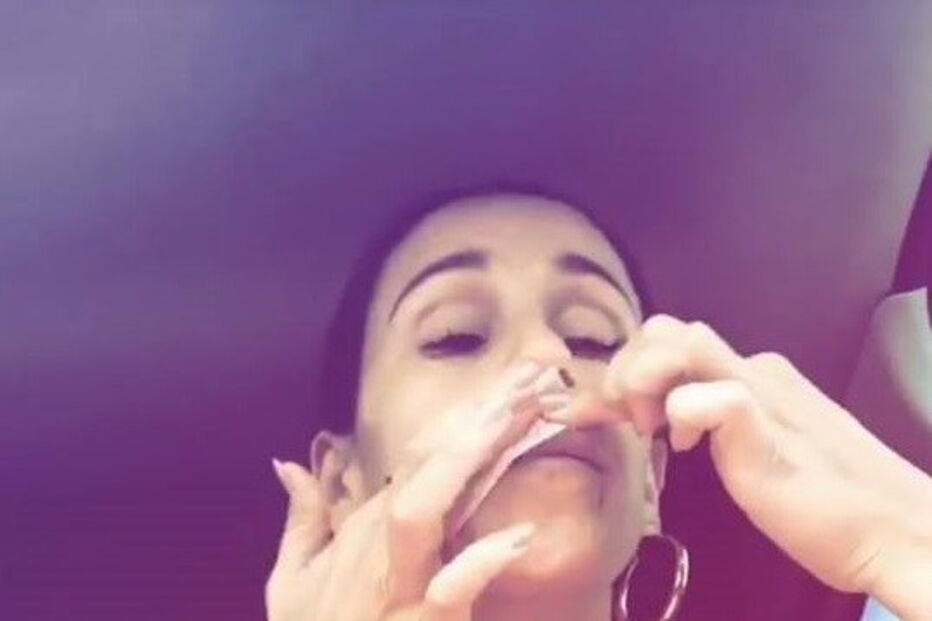 Rita Pereira faz depilação em direto nas redes sociais