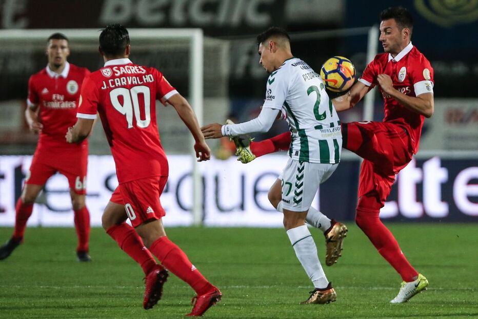 Vitória de Setúbal e Benfica defrontaram-se no Bonfim