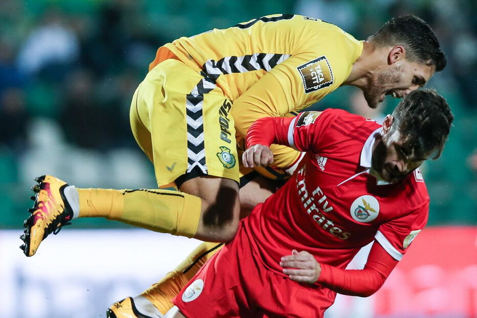Vitória de Setúbal e Benfica defrontaram-se no Bonfim