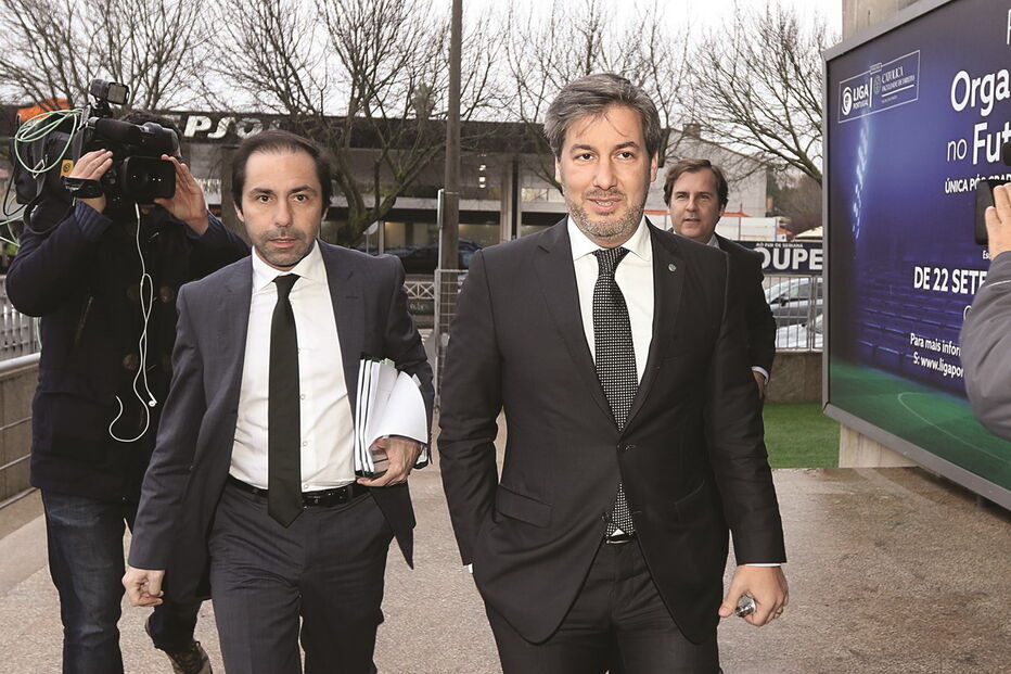 Rui Caeiro e Bruno Carvalho estiveram na Assembleia Geral da Liga de Clubes  