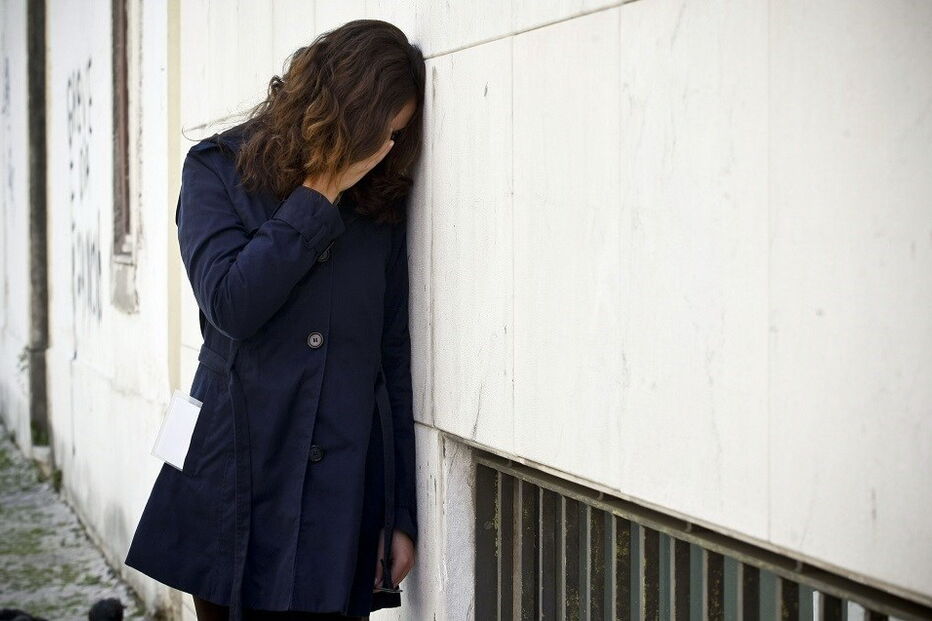 Adolescente violada, mulher, abusos sexuais, xxx