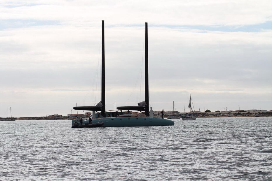 Buscas realizaram-se ao longo da tarde de ontem, sem sucesso, e hoje vão continuar mas apenas em terra 
