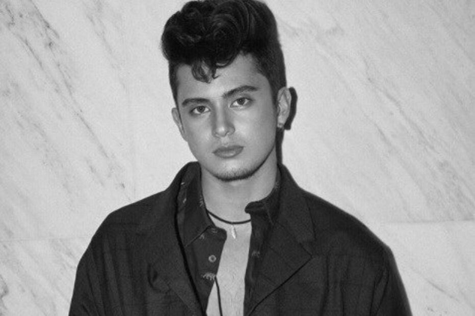 O cantor australiano James Reid, de 24 anos, aparece em quarto lugar da lista dos homens mais bonitos do mundo