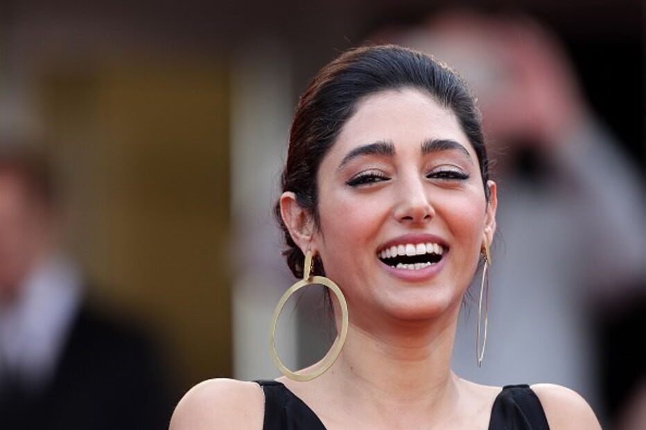 A atriz iraniana Golshifteh Farahani, que ficou conhecida depois de ter sido banida do seu país por ter posado nua para o 'Le Figaro Madame' está em 9.º lugar da lista das mais bonitas de 2017
