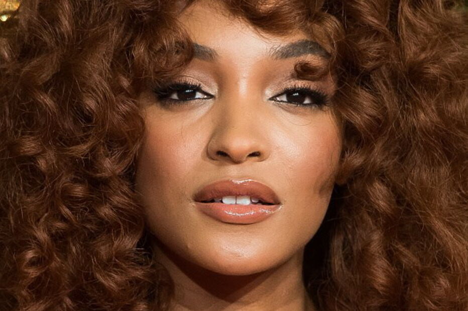 A modelo britânica Jourdan Dunn, de 27 anos, aparece na lista das mulheres mais bonitas do mundo em 6.º lugar