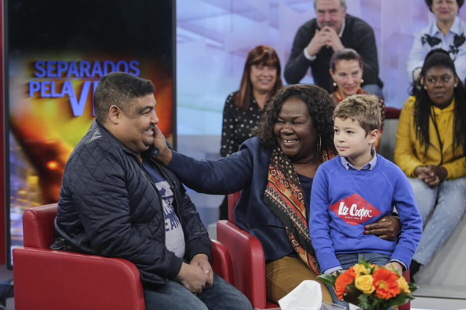 Paulo Infante e um dos filhos com Isabel Amador: a tia do atual autarca de Castelejo, Fundão, não escondeu a emoção