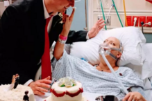 Casa-se no hospital com amor da sua vida horas antes de morrer