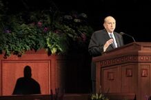 Morreu Thomas Spencer Monson, líder da igreja Mórmon